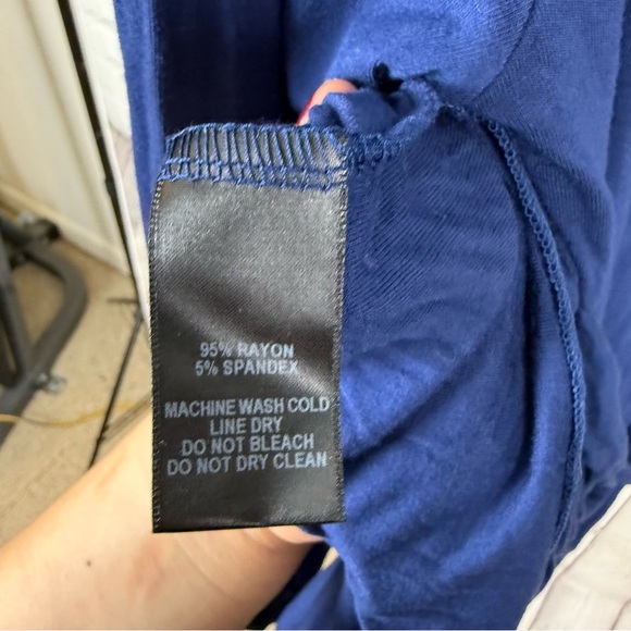 Lulu’s Navy Deep V-Neck Bodycon Mini Dress Size Large - Picture 6 of 6